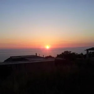 Casa Biscotto Santa Marina Salina